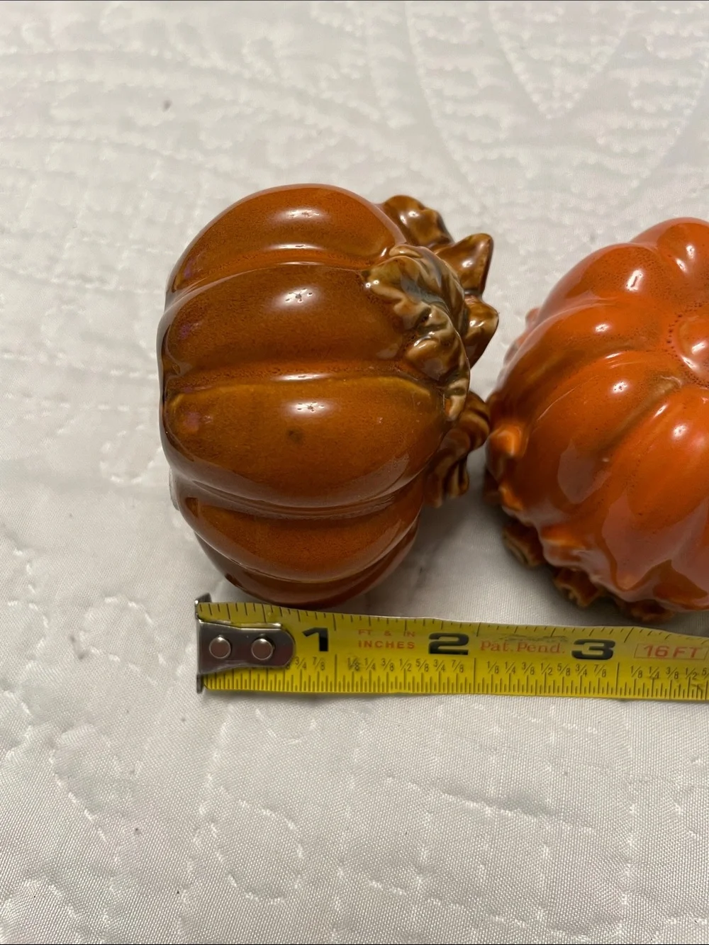 Pumpkins Salt & Pepper Shakers Set FALL AUTUMN HALLOWEEN THANKSGIVING Like New